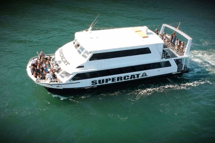 Supercat ship