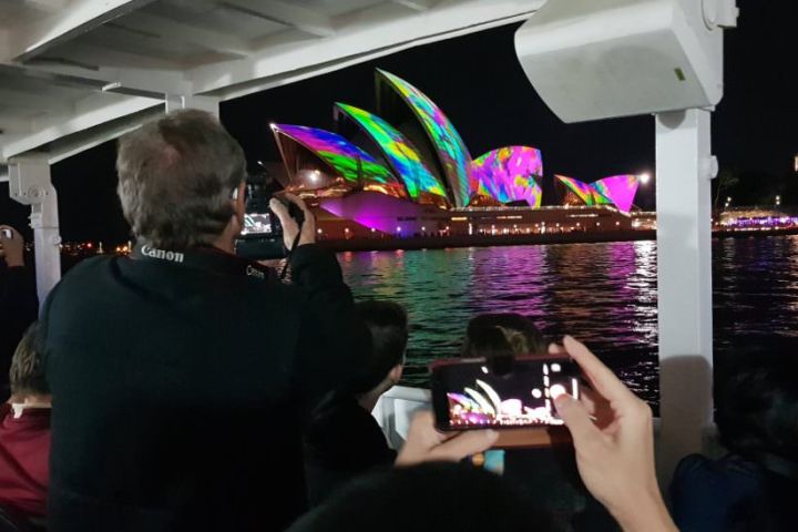 vivid sydney opera house photo